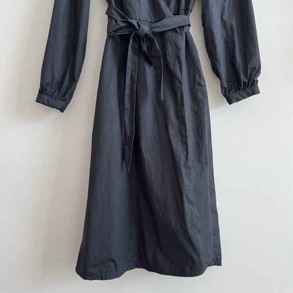 EMMA KNUDSEN • Reese Wrap Dress in Black - Picture 6 of 13
